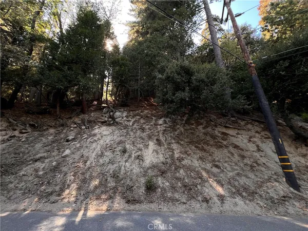 $7,700 | 0 Lausanne Drive, Crestline, CA 92325