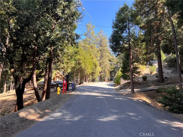 $7,700 | 0 Lausanne Drive, Crestline, CA 92325