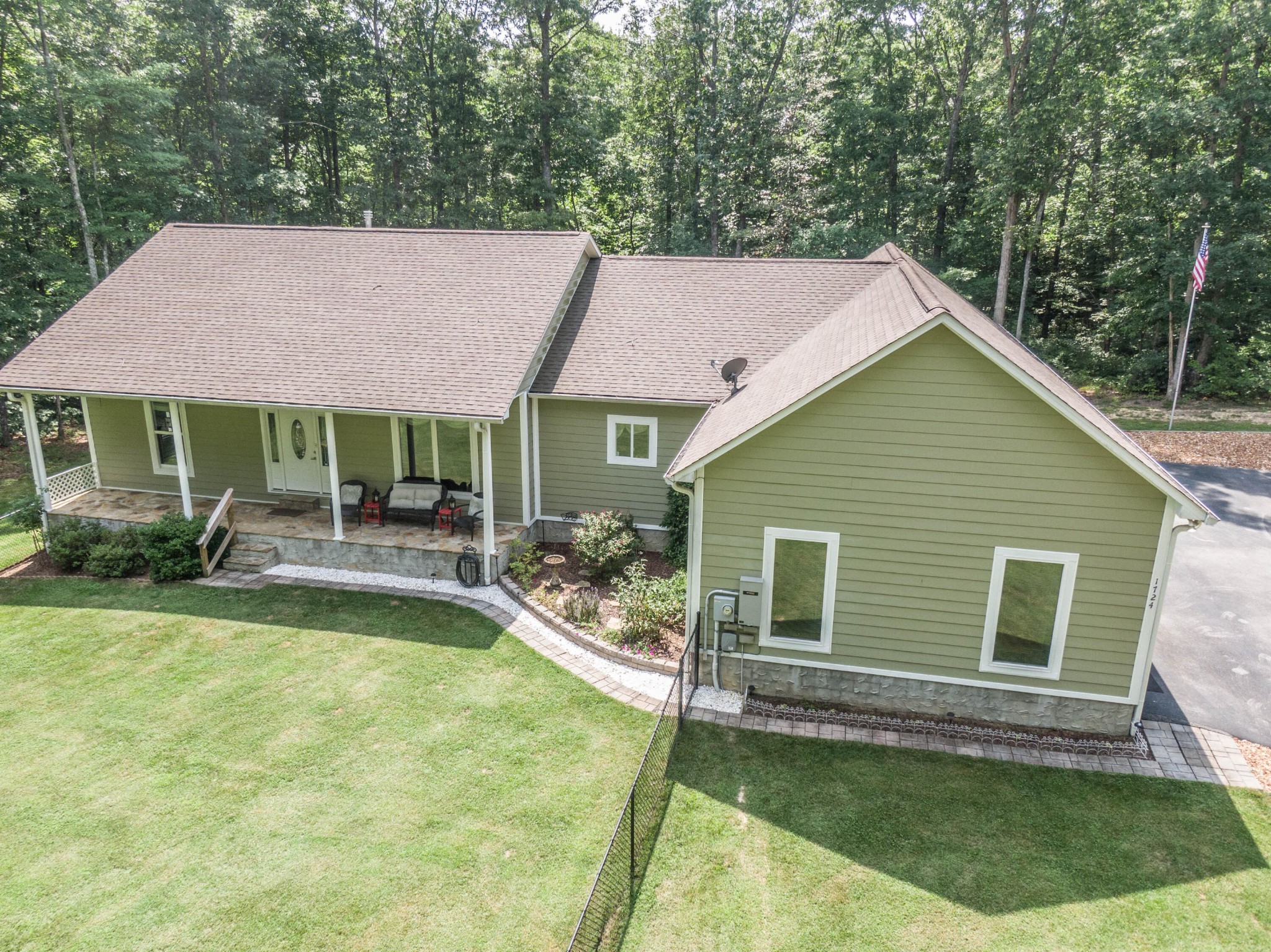 1724 Huckleberry Road Monterey, TN 38574 - Photo 1 of 40 Gallery Image 1