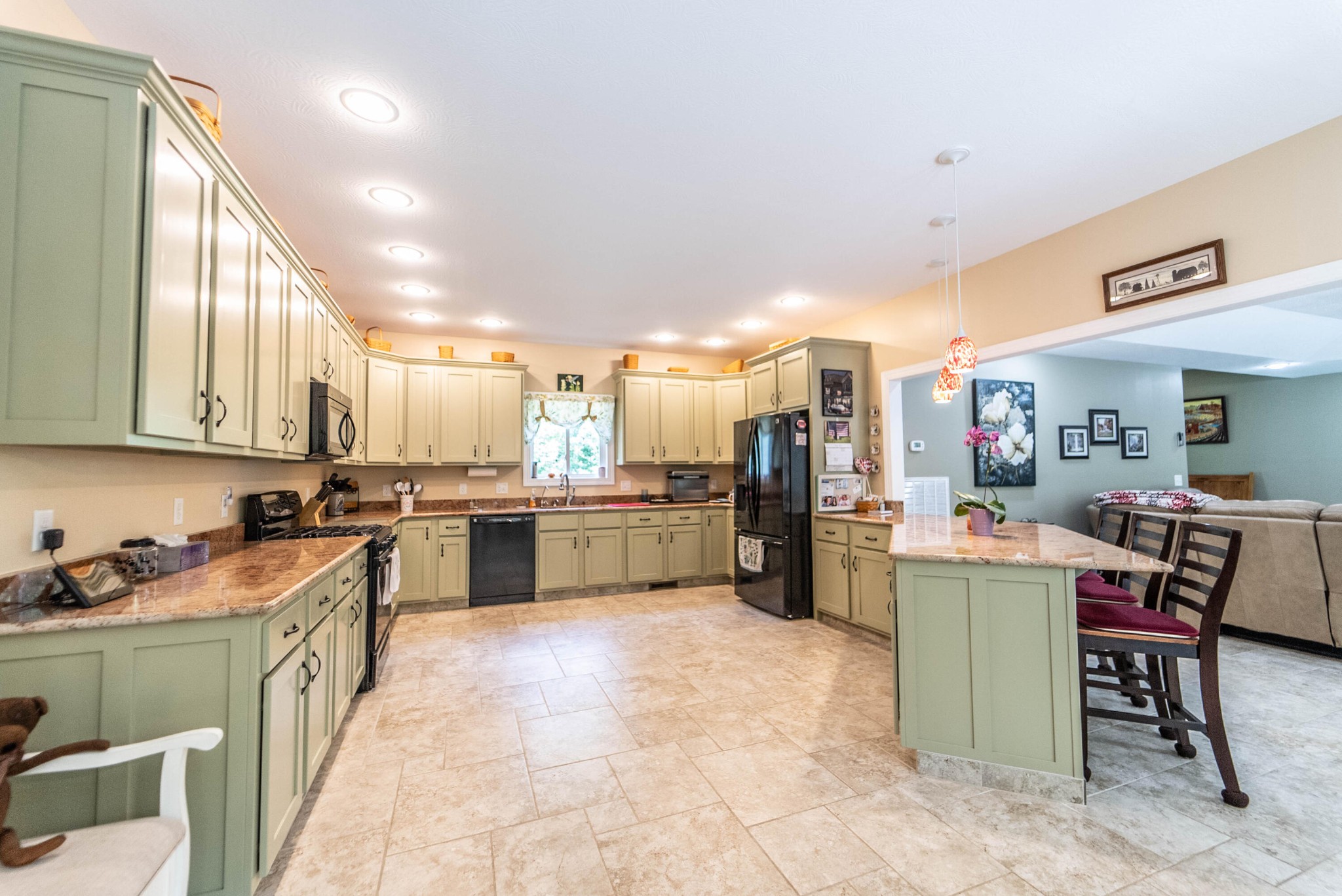 1724 Huckleberry Road Monterey, TN 38574 - Photo 14 of 40 Gallery Image 14