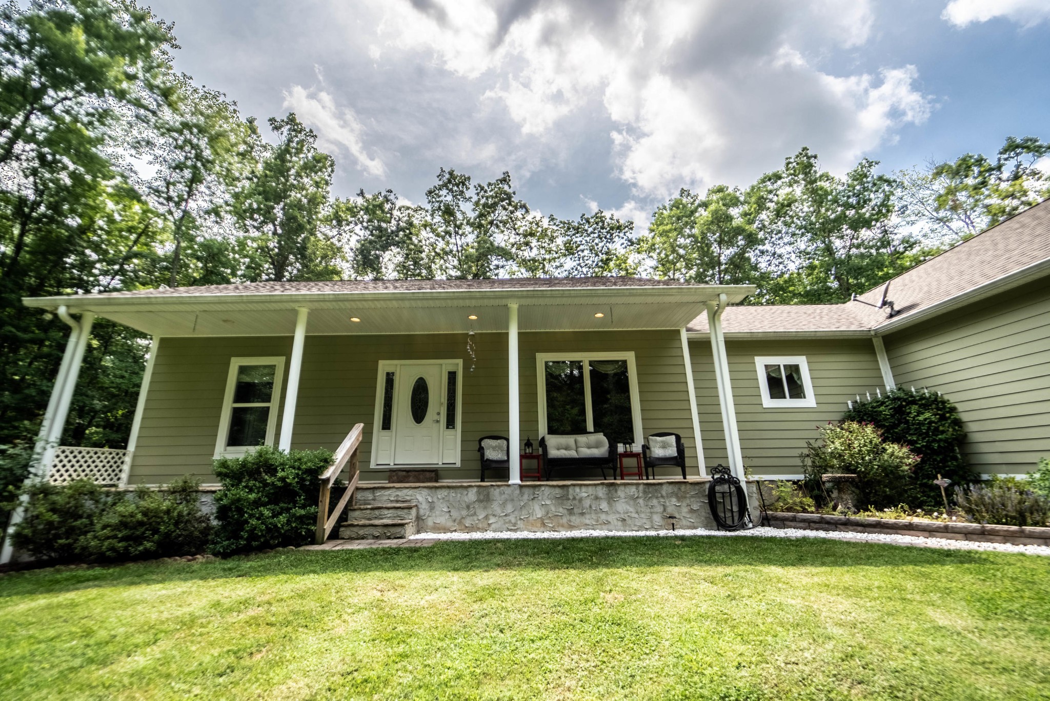 1724 Huckleberry Road Monterey, TN 38574 - Photo 3 of 40 Gallery Image 3