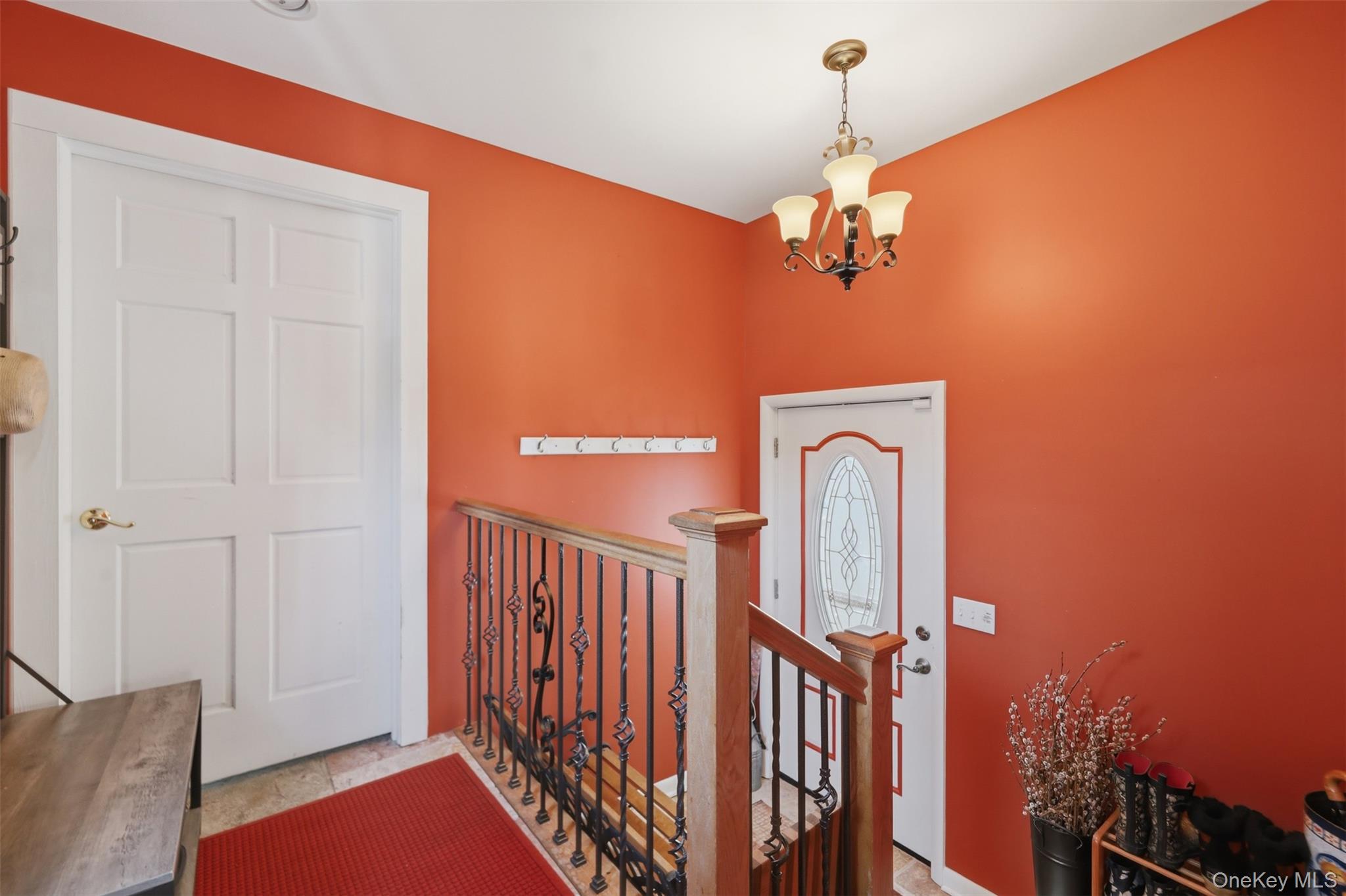 1 Hiko Place Fishkill, NY 12524 - Photo 24 of 41 Side entrance Foyer