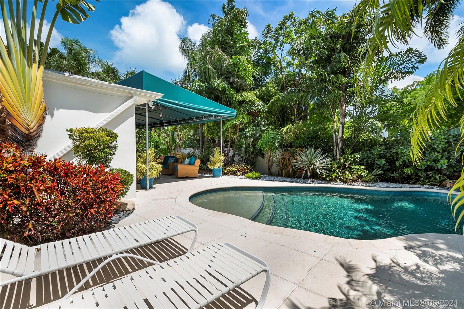 380 Ridgewood Road Key Biscayne, FL 33149 - Photo 26 of 31