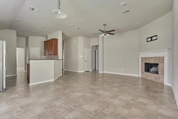 $2,200 | 3303 Woodchuck Road, Montgomery, TX 77356