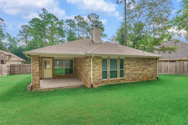 $2,200 | 3303 Woodchuck Road, Montgomery, TX 77356
