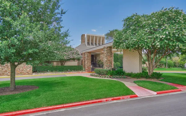 $2,200 | 3303 Woodchuck Road, Montgomery, TX 77356
