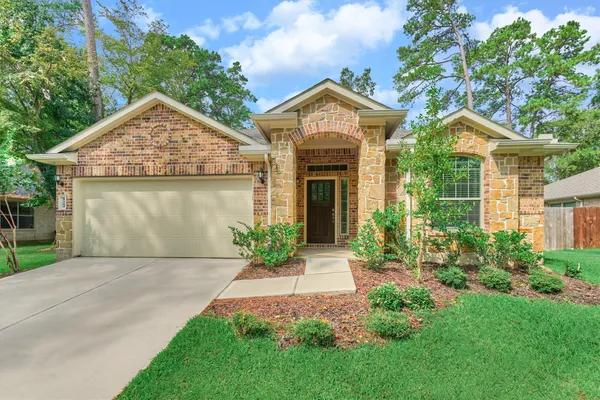 $2,200 | 3303 Woodchuck Road, Montgomery, TX 77356