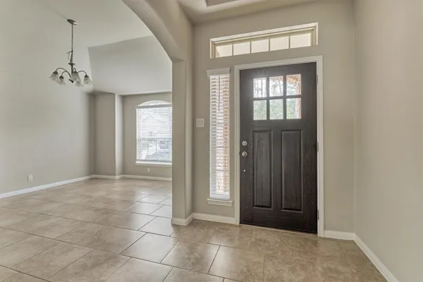 $2,200 | 3303 Woodchuck Road, Montgomery, TX 77356