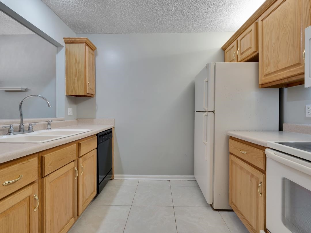 1571 Stone Road, Unit 4C Tallahassee, FL 32303 - Photo 20 of 23
