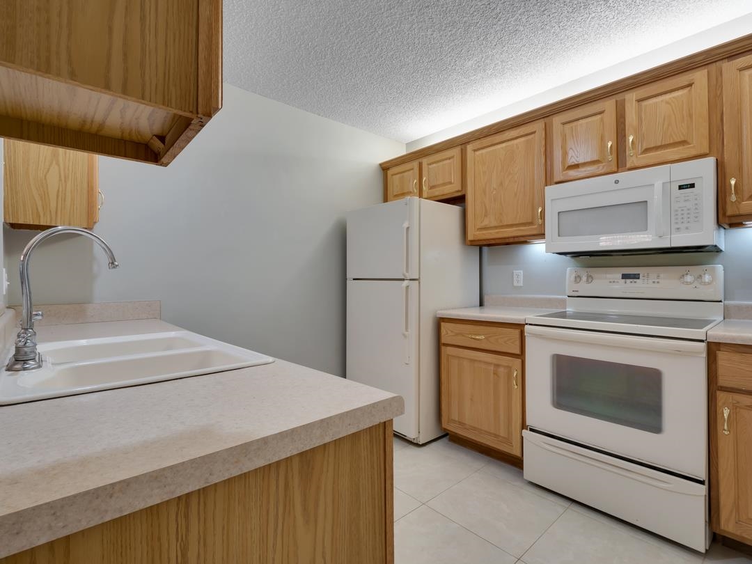 1571 Stone Road, Unit 4C Tallahassee, FL 32303 - Photo 21 of 23