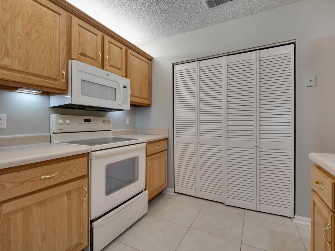 1571 Stone Road, Unit 4C Tallahassee, FL 32303 - Photo 22 of 23