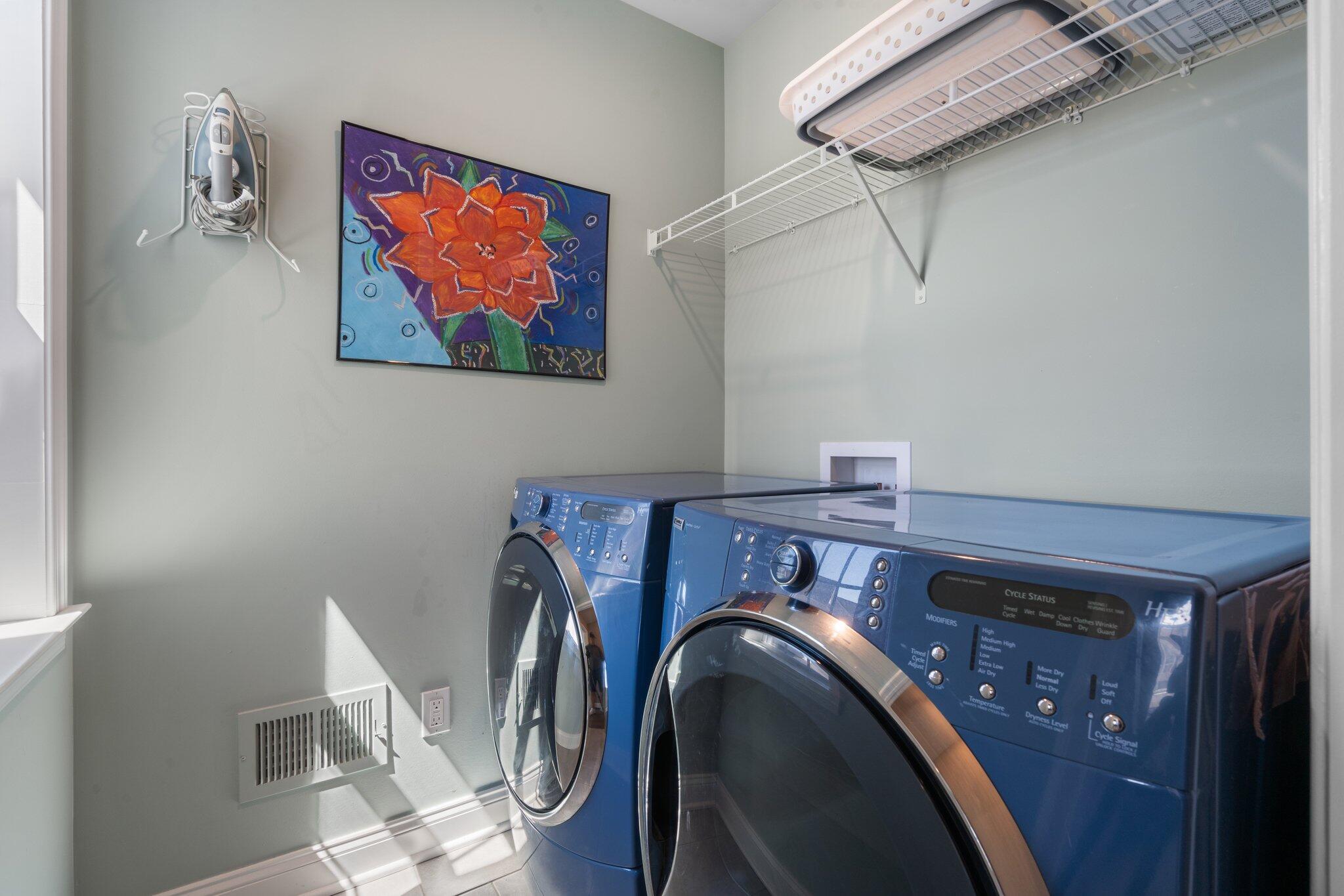 42844 Cardinal Way Novi, MI 48375 - Photo 40 of 66 Laundry