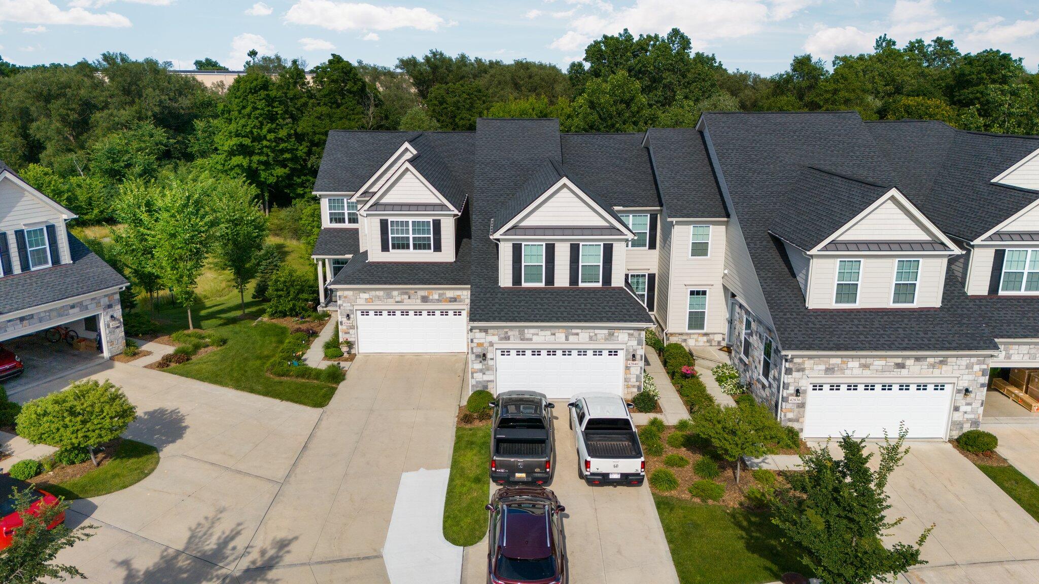 42844 Cardinal Way Novi, MI 48375 - Photo 61 of 66 Front overview
