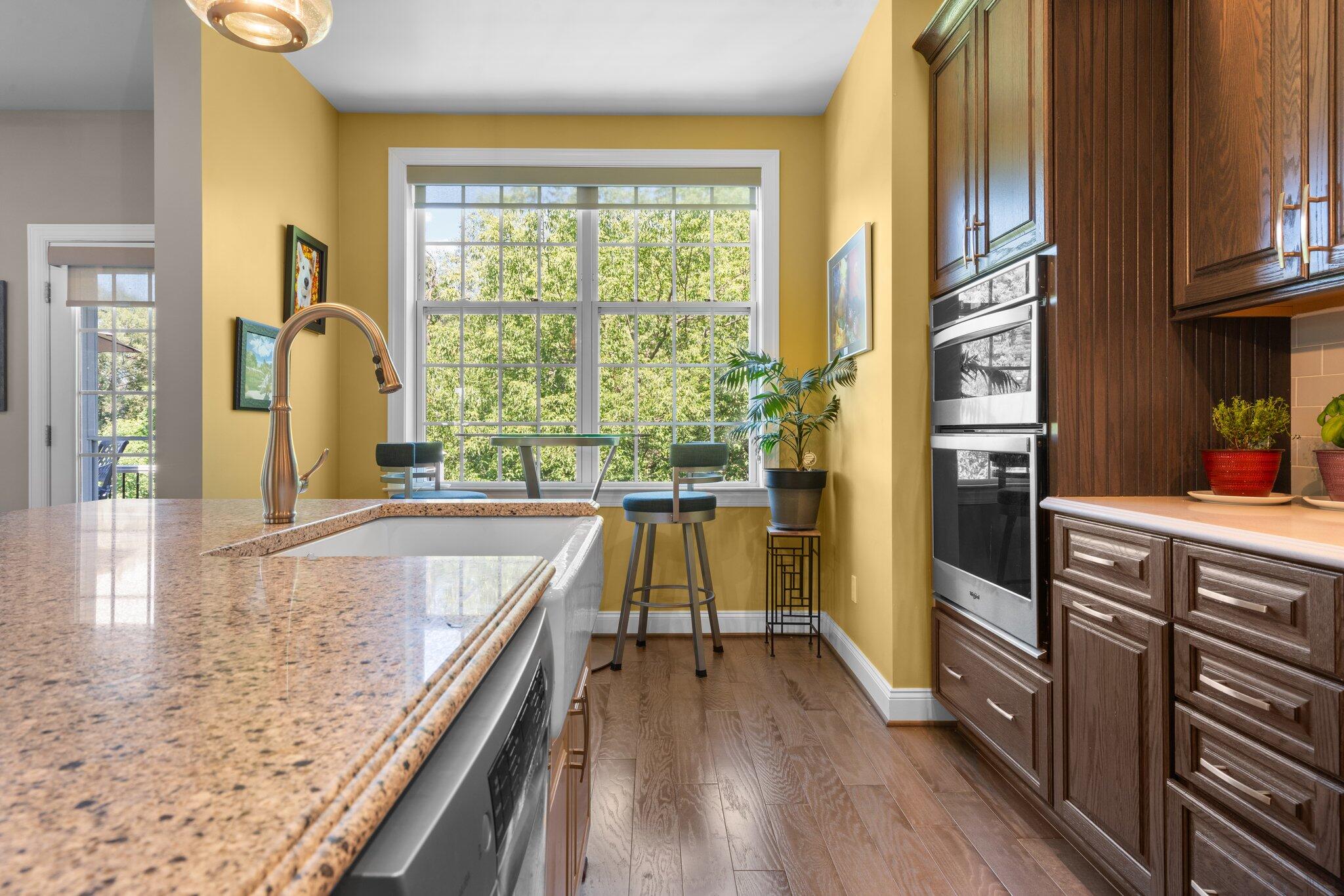 42844 Cardinal Way Novi, MI 48375 - Photo 10 of 66 Breakfast Nook