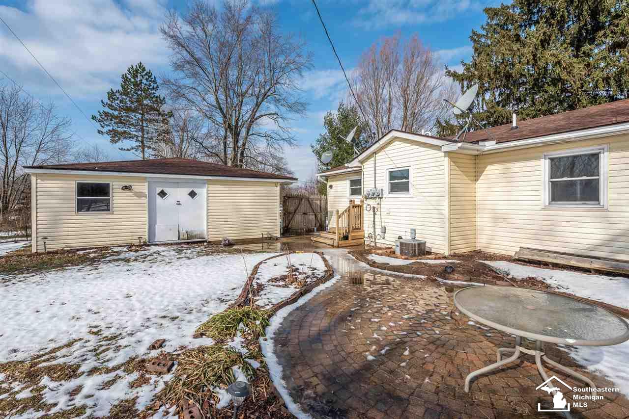 11175 Stewart Road Dundee, MI 48131 - Photo 17 of 21