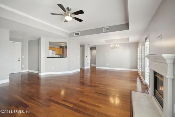 $2,950 | 400 East Bay Street, Unit 408, Jacksonville, FL 32202