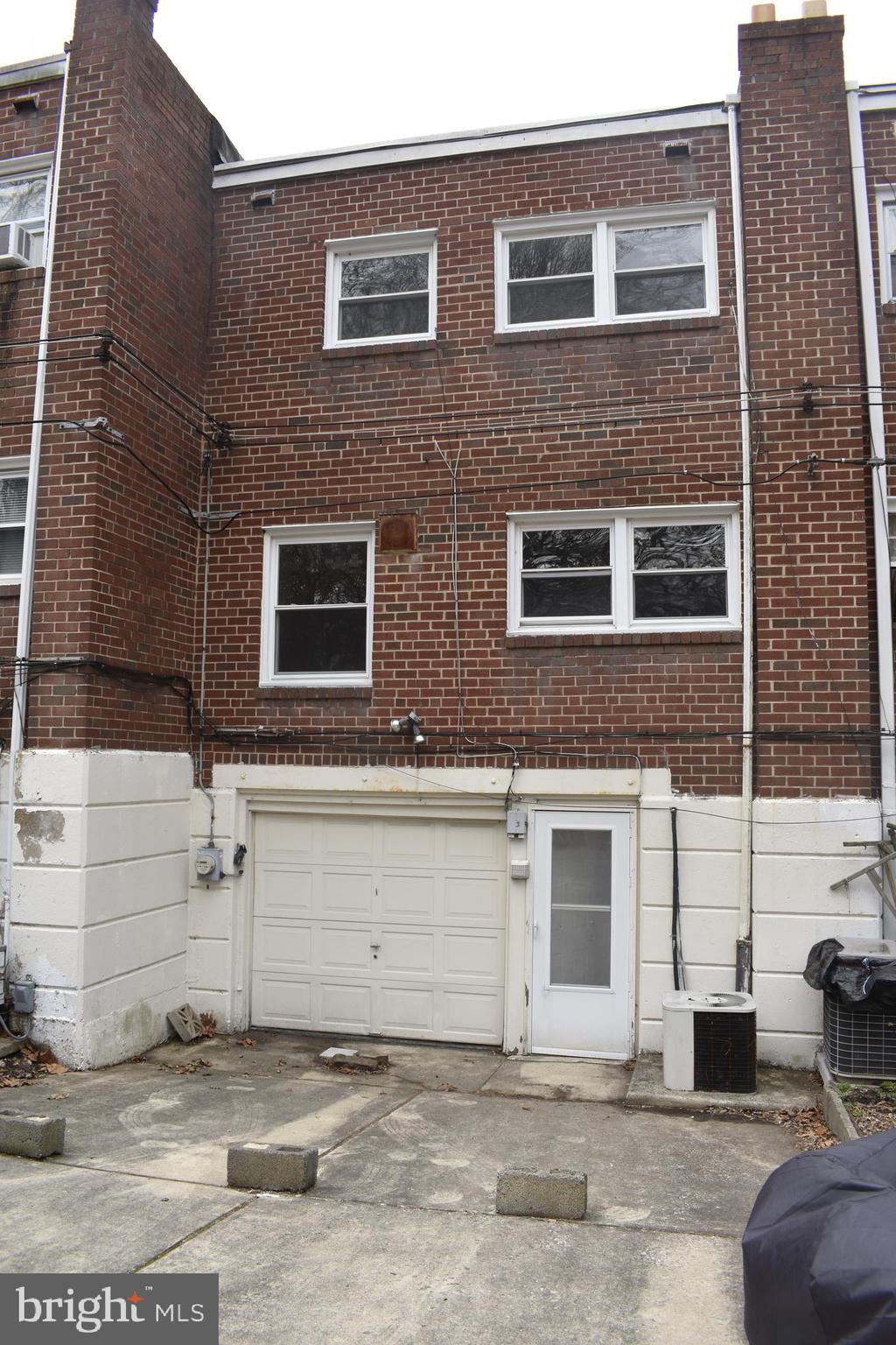 2723 East Country Club Road Philadelphia, PA 19131 - Photo 21 of 24 2-Car Driveway Parking