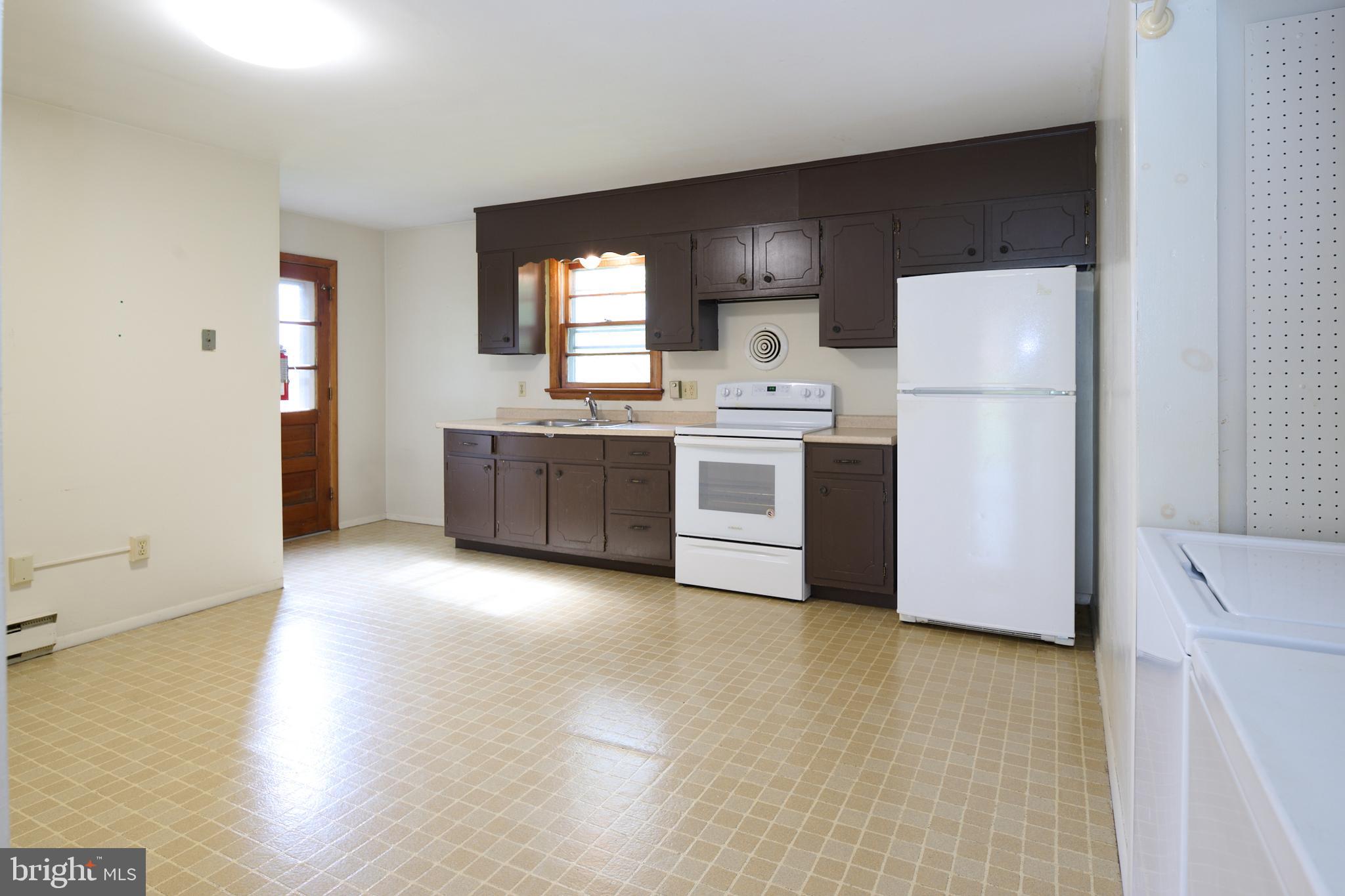 111 Edith Street State College, PA 16803 - Photo 5 of 21 Gallery Image 5
