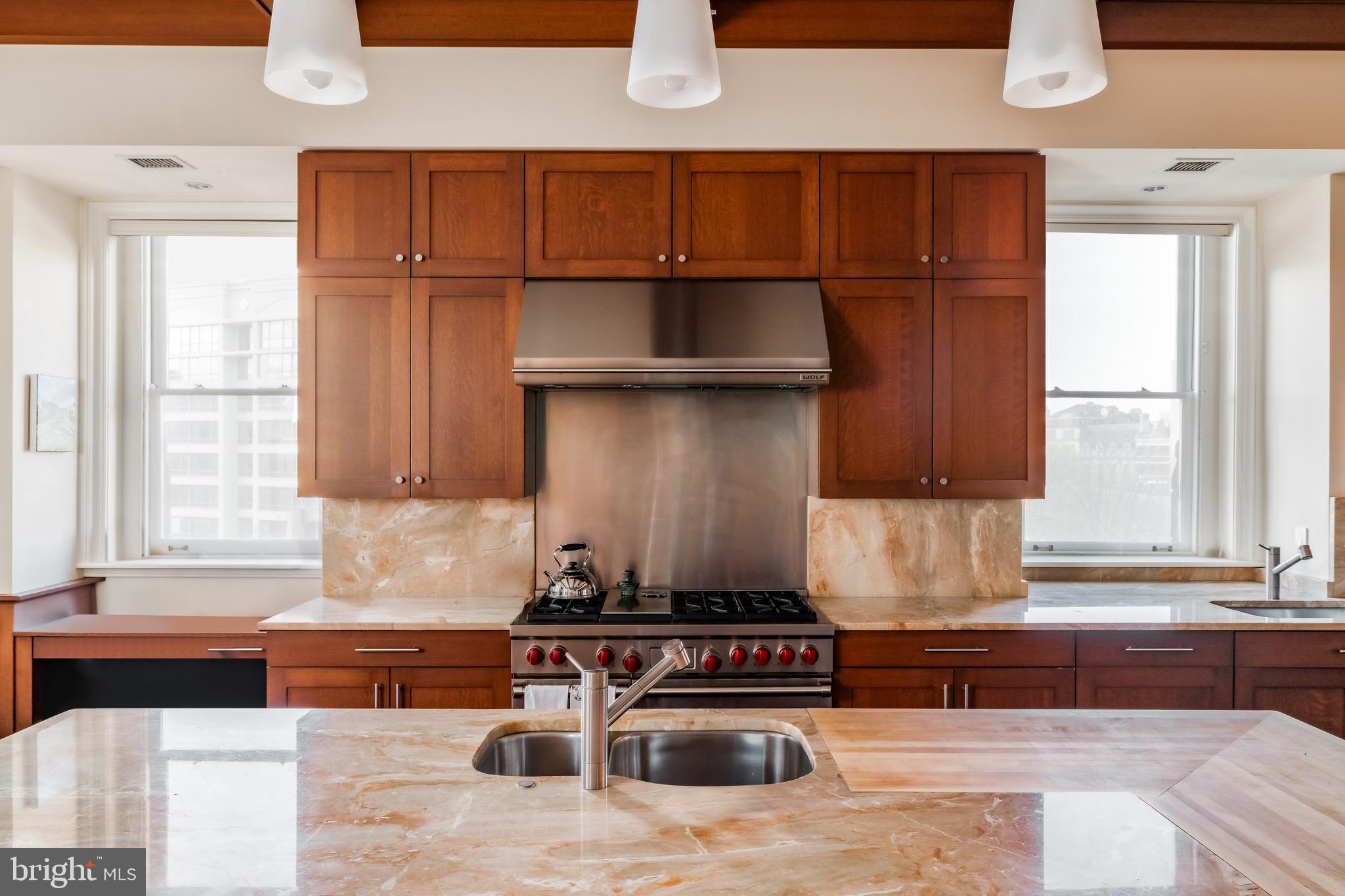 2000 Massachusetts Avenue Northwest Washington, DC 20036 - Photo 17 of 50 Kitchen cabinetry