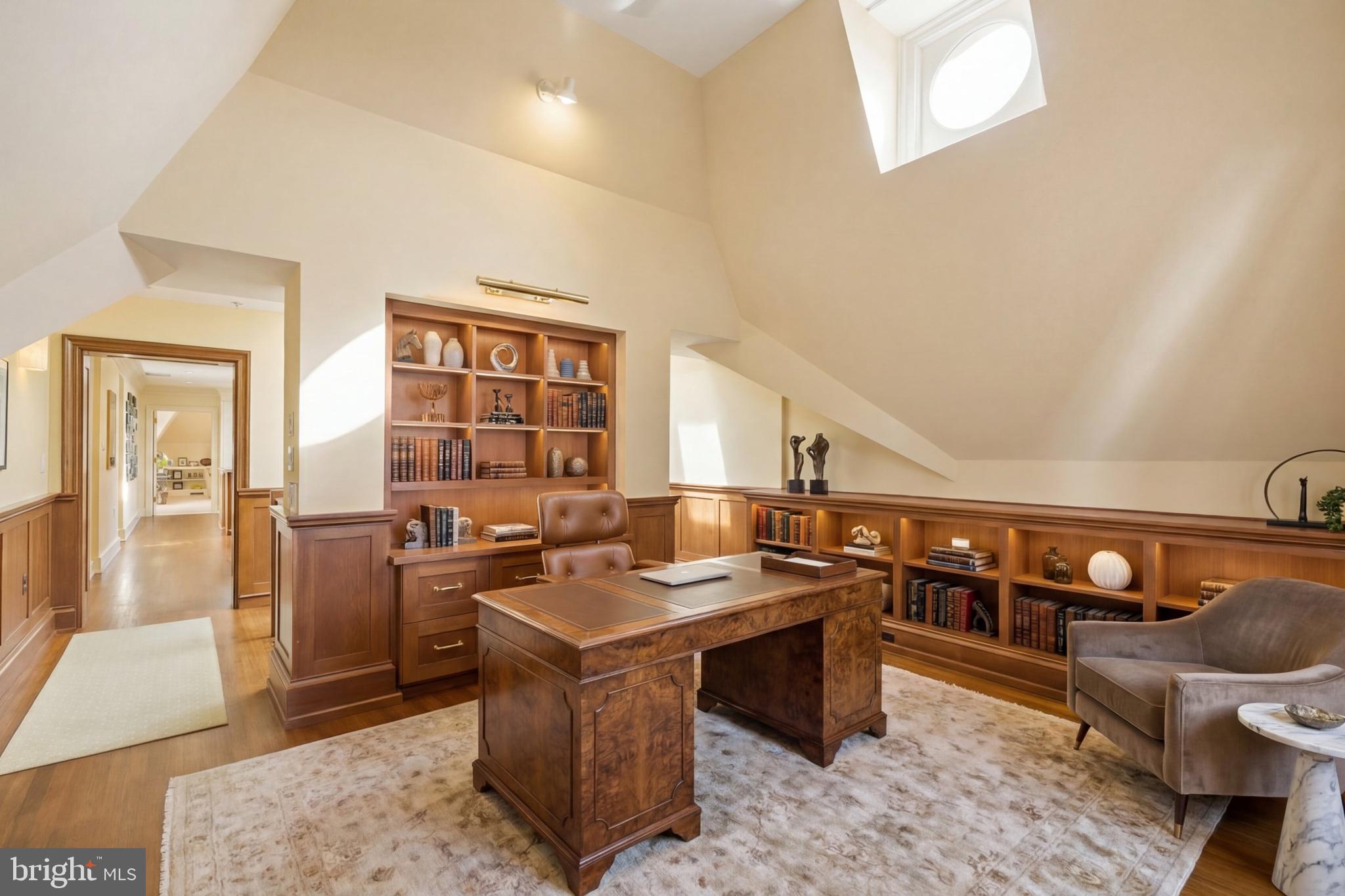 2000 Massachusetts Avenue Northwest Washington, DC 20036 - Photo 28 of 50 Upper-Level Private Office