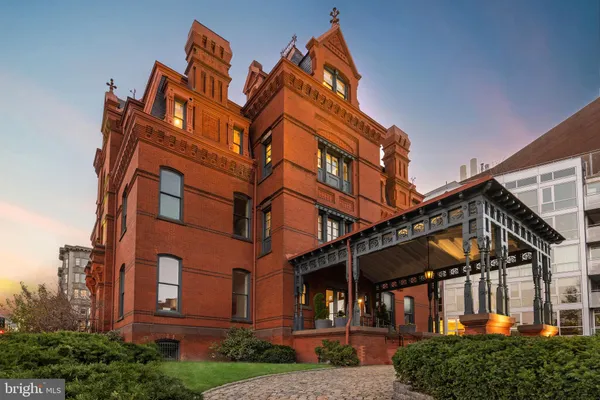 $19,995,000 | 2000 Massachusetts Avenue Northwest, Washington, DC 20036