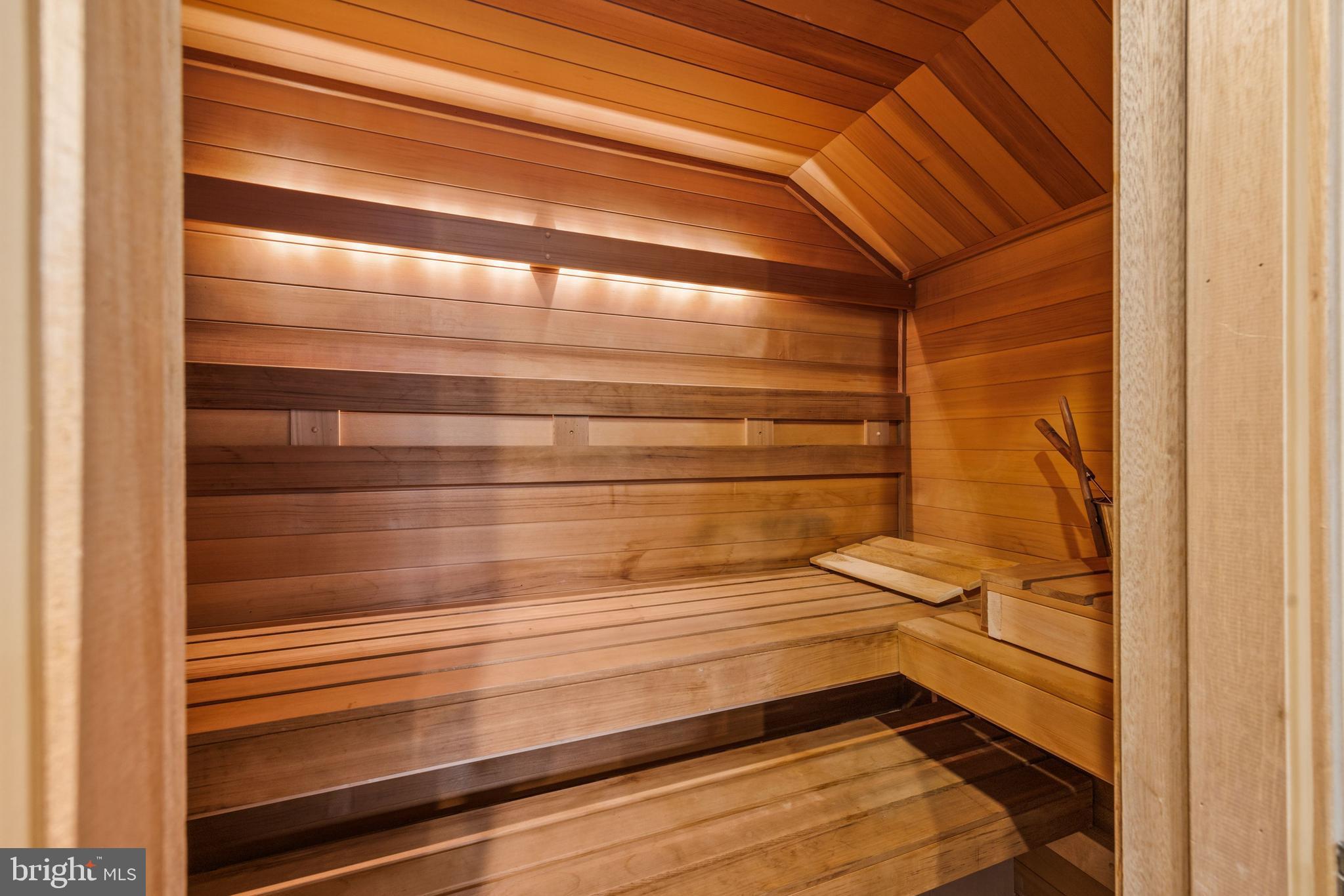 2000 Massachusetts Avenue Northwest Washington, DC 20036 - Photo 31 of 50 Sauna