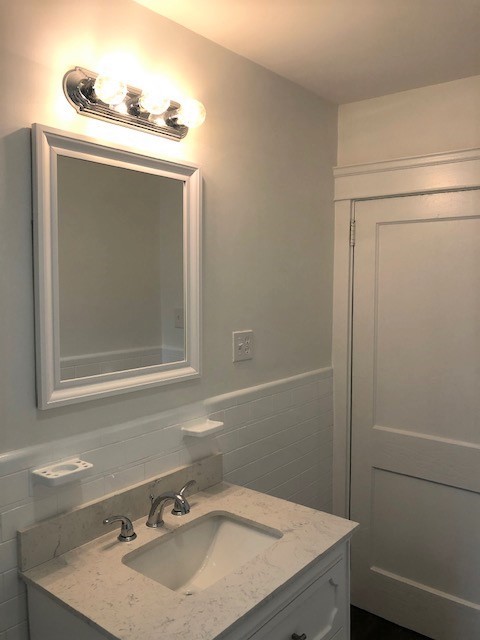 119 Lancaster Street, Unit 2 Providence, RI 02906 - Photo 14 of 27