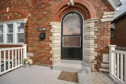 $190,000 | 5828 Pamplin Avenue, St. Louis, MO 63147