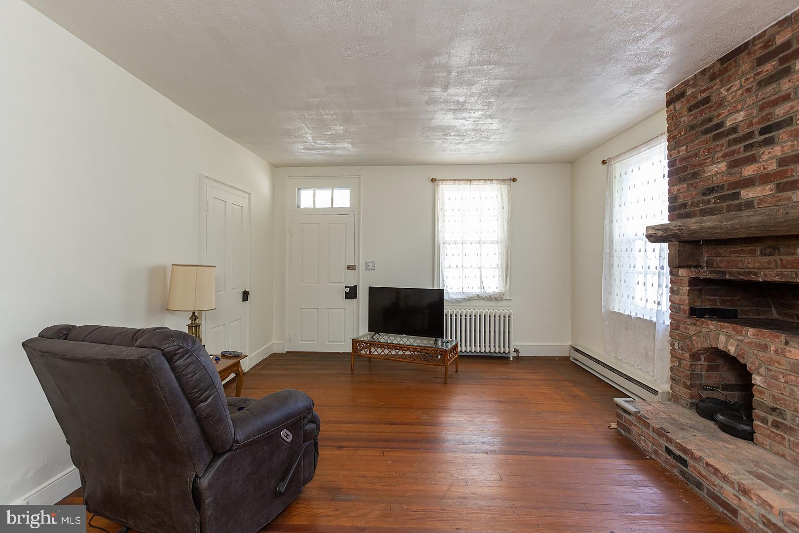 49 North Reamstown Road Stevens, PA 17567 - Photo 8 of 61 Gallery Image 8