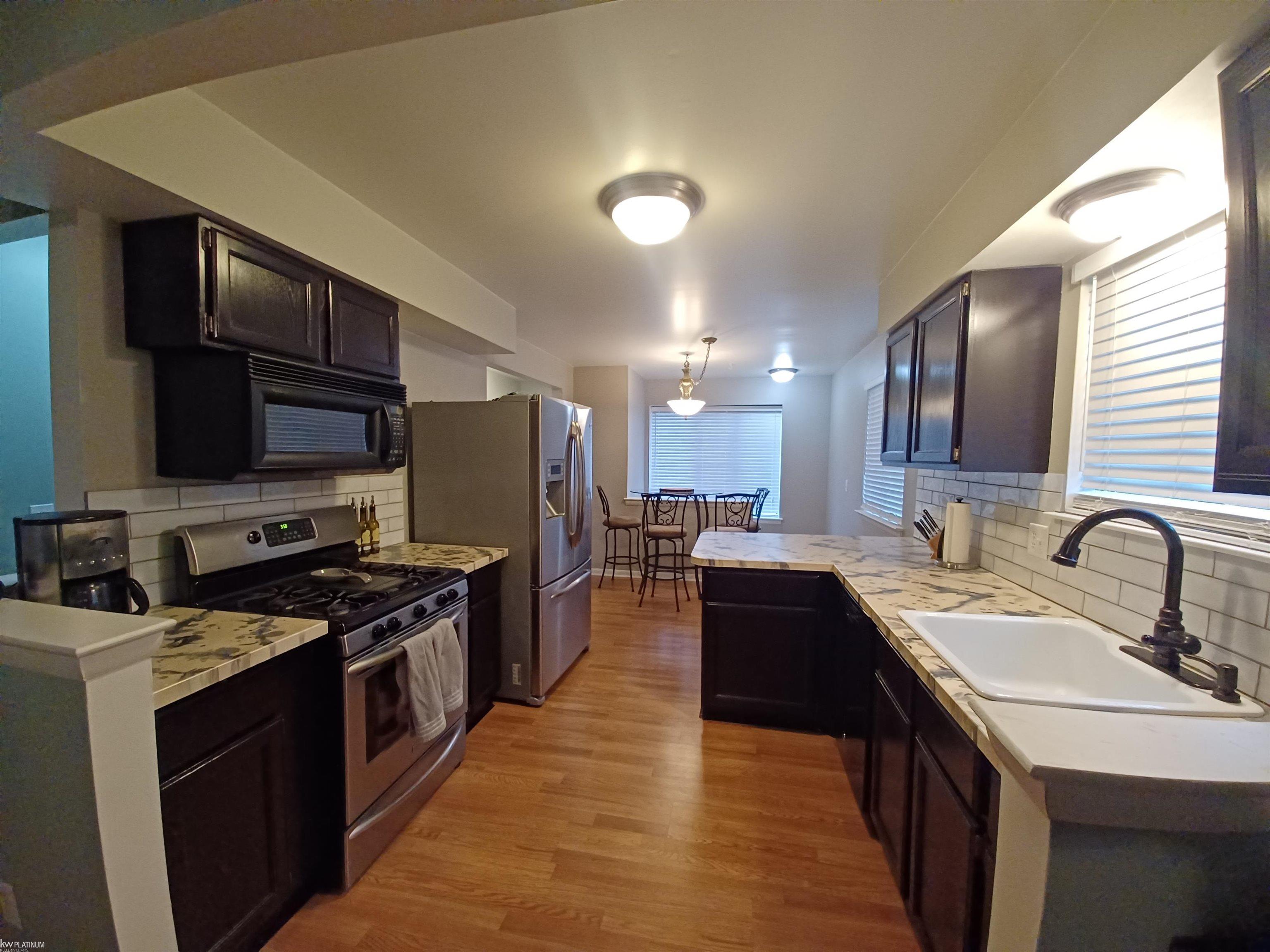 11491 Beaconsfield Road Washington, MI 48094 - Photo 6 of 30