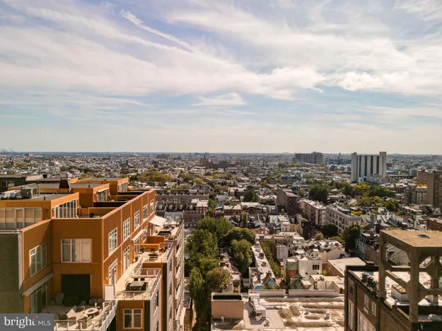 a picture of city view