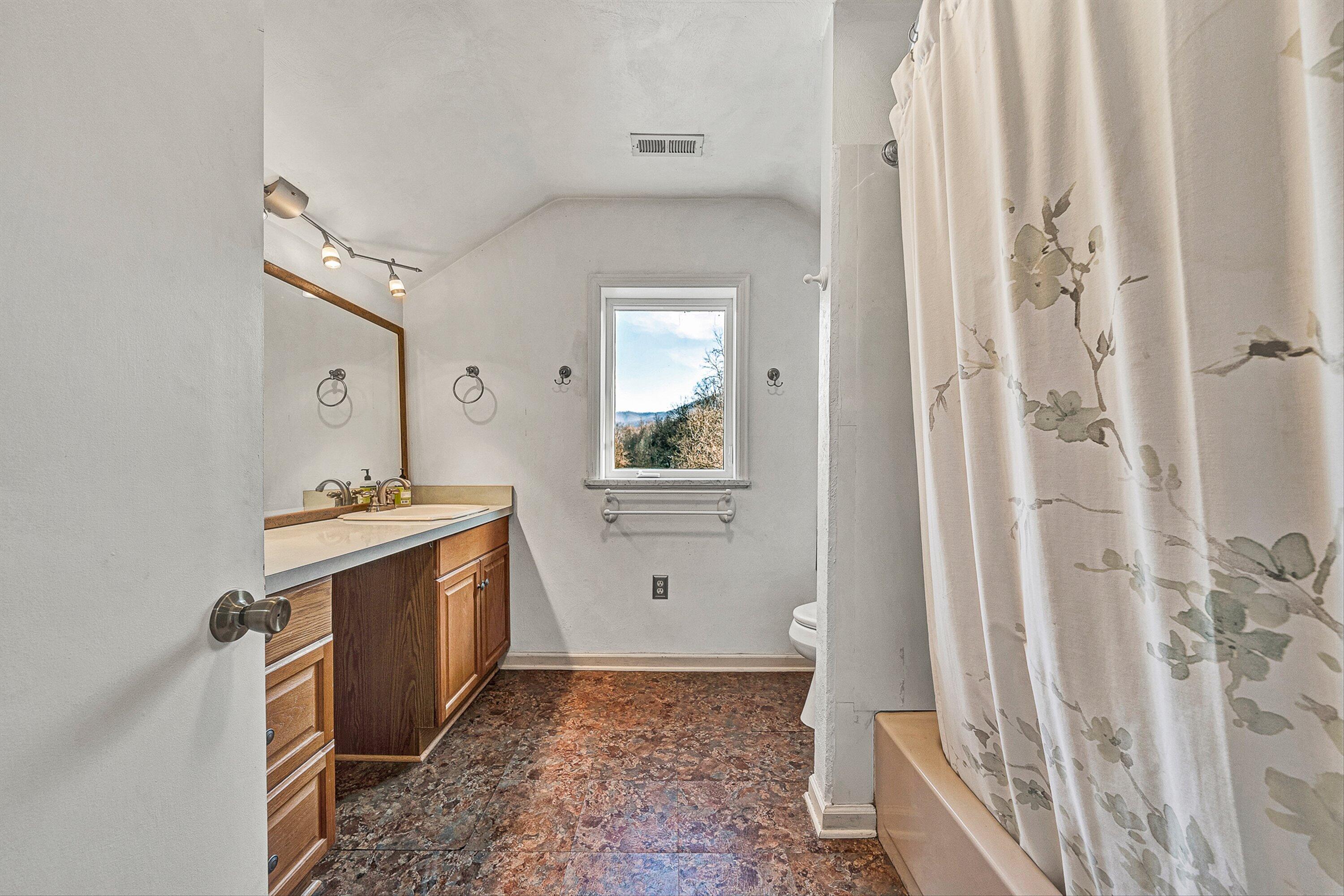 3305 Naff Road Boones Mill, VA 24065 - Photo 35 of 57 36-VM-03331