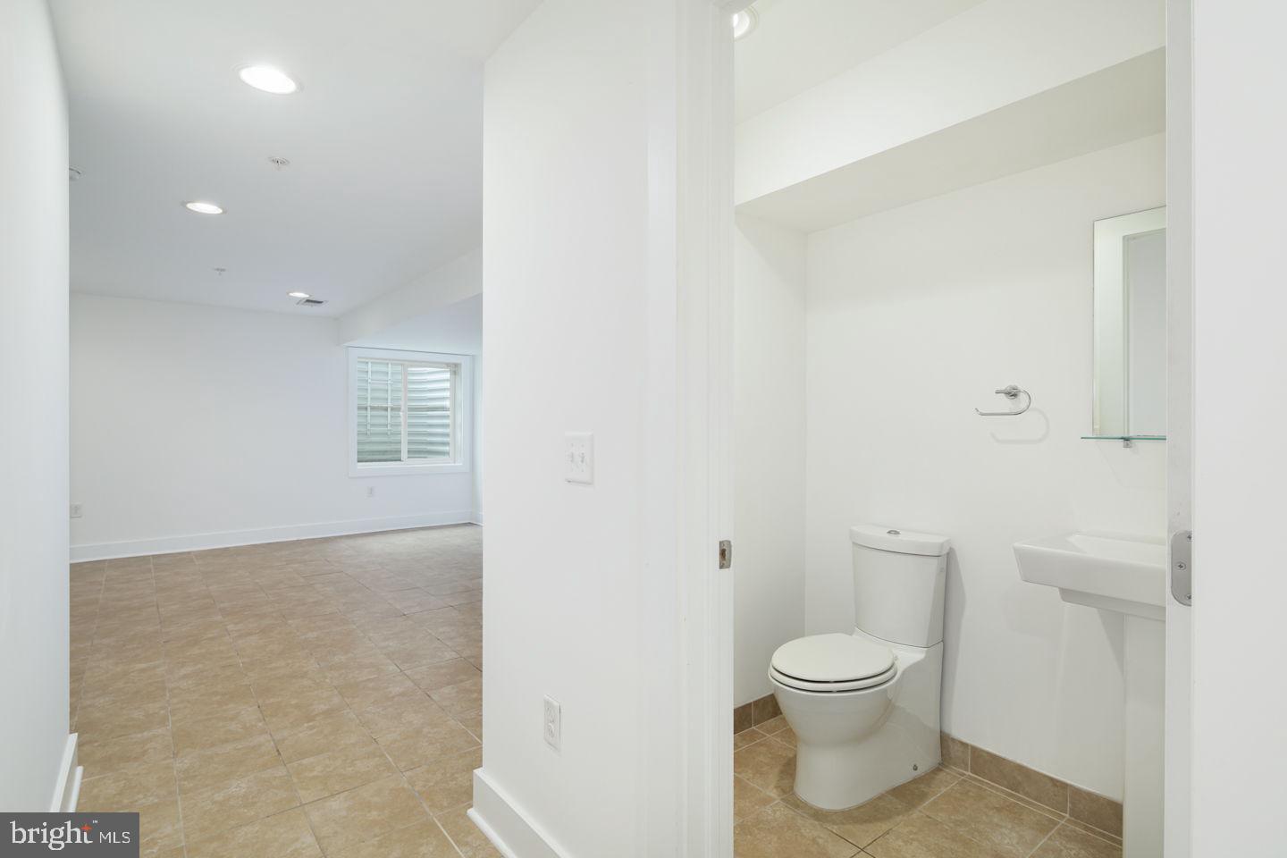 1119 North Howard Street Philadelphia, PA 19123 - Photo 26 of 29