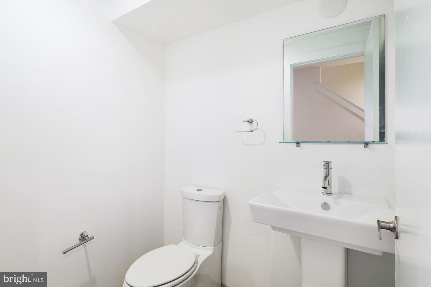 1119 North Howard Street Philadelphia, PA 19123 - Photo 27 of 29