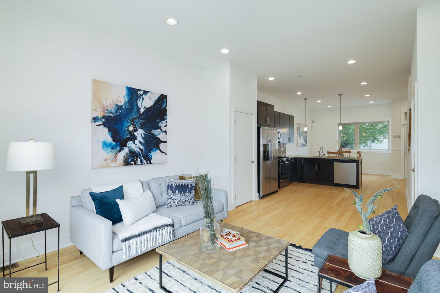1119 North Howard Street Philadelphia, PA 19123 - Photo 4 of 29