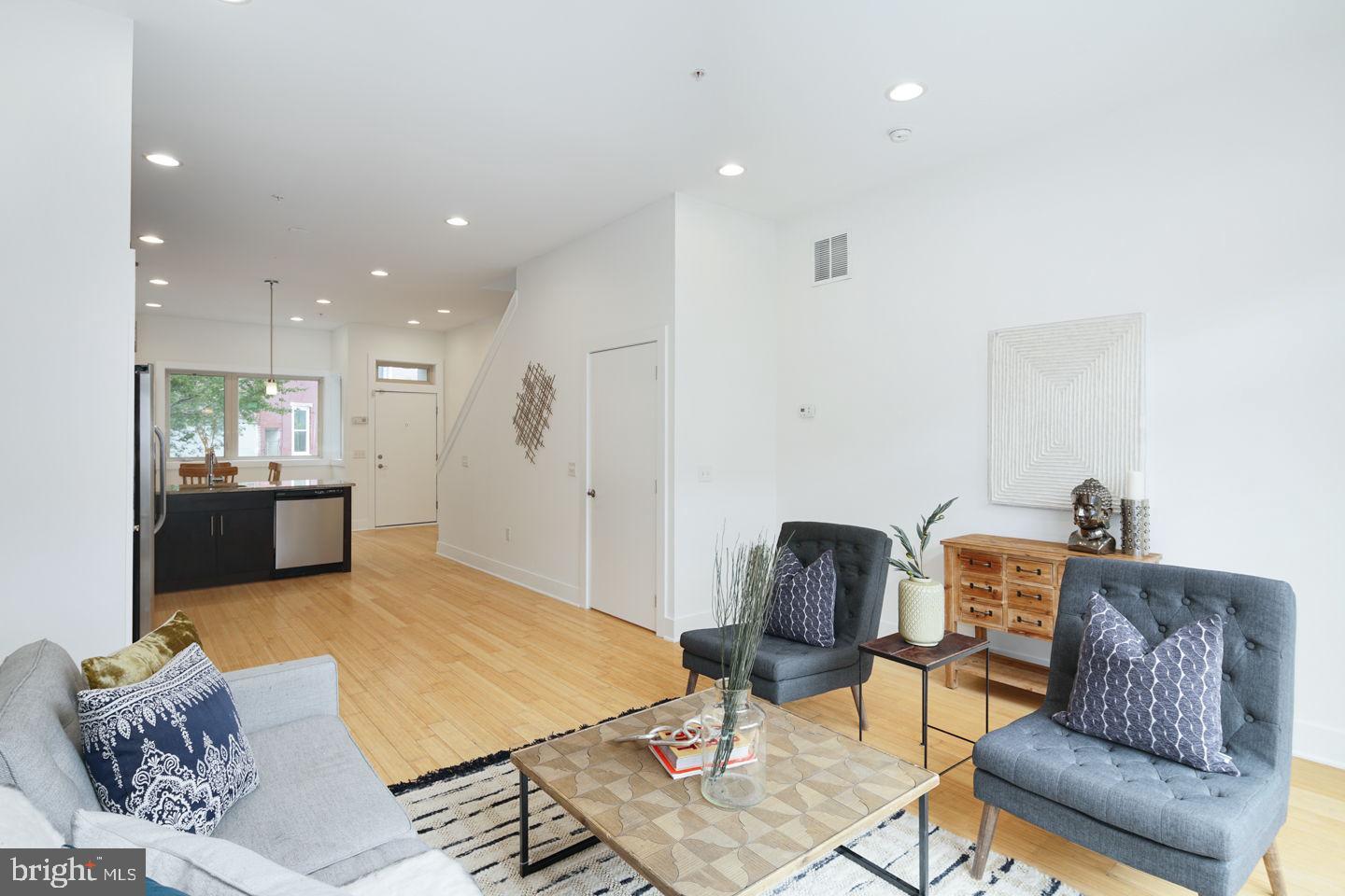 1119 North Howard Street Philadelphia, PA 19123 - Photo 8 of 29