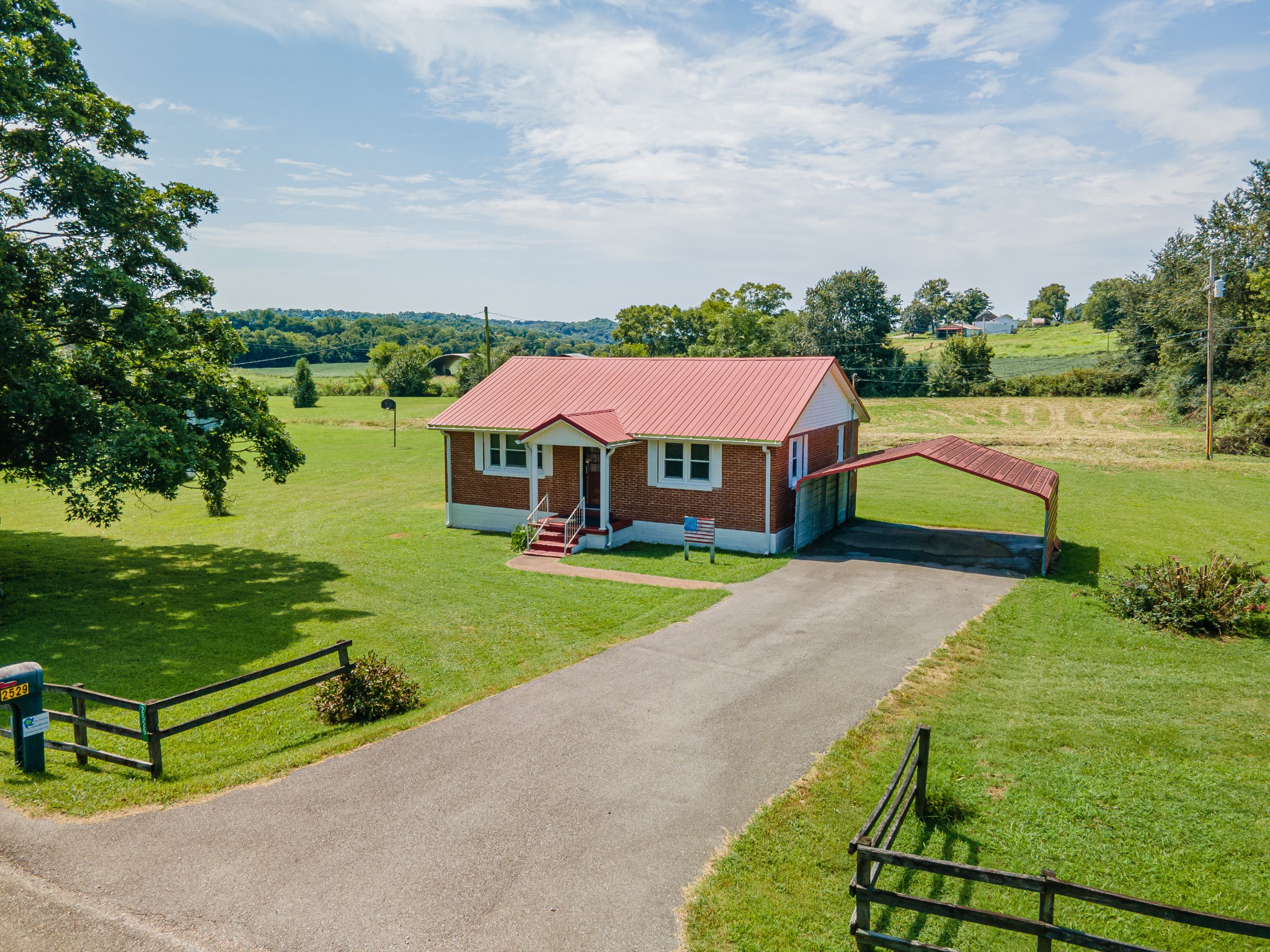 2529 Ragsdale Road Columbia, TN 38401 - Photo 1 of 77 Gallery Image 1