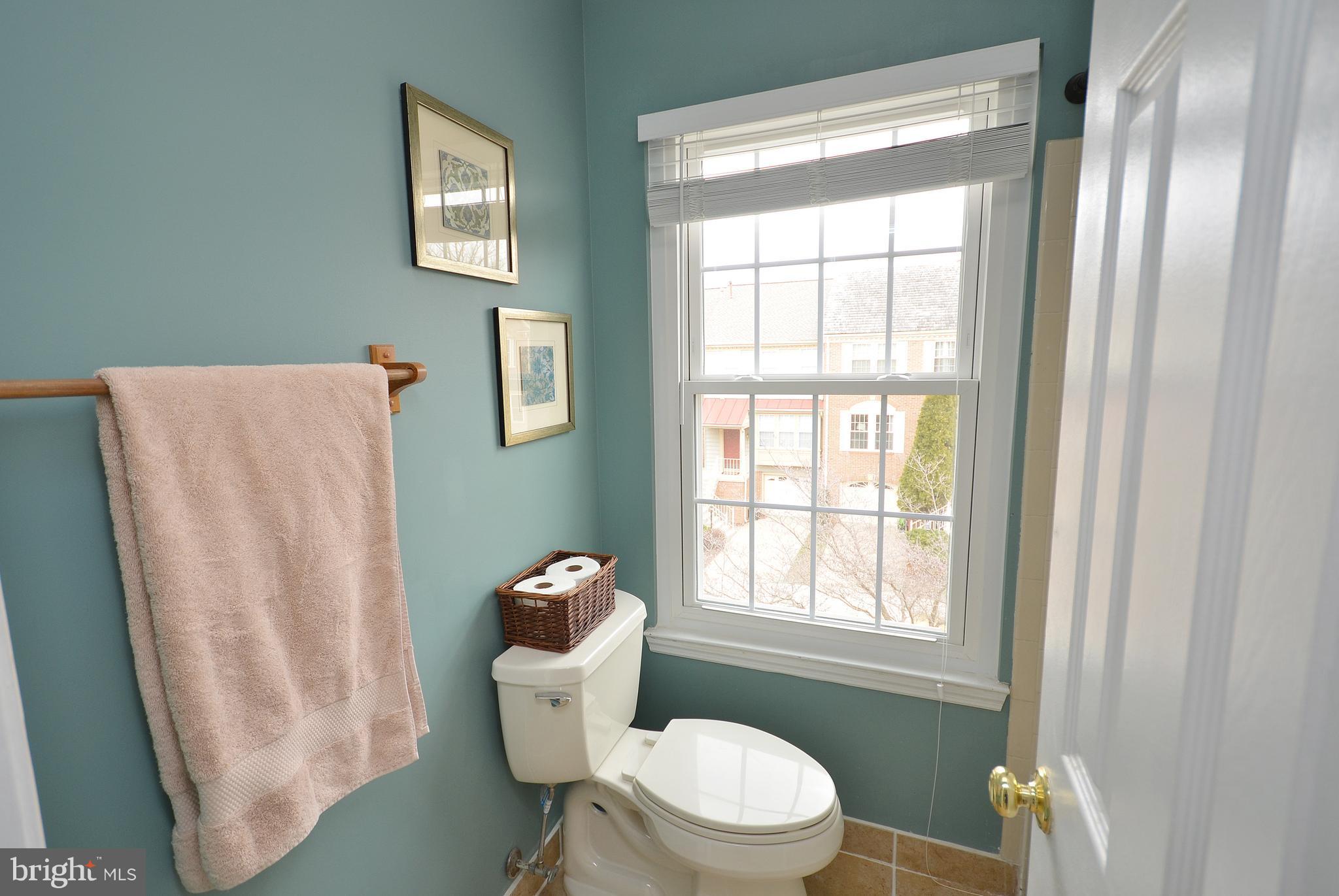14083 Winding Ridge Lane Centreville, VA 20121 - Photo 14 of 27 Bath (Master)