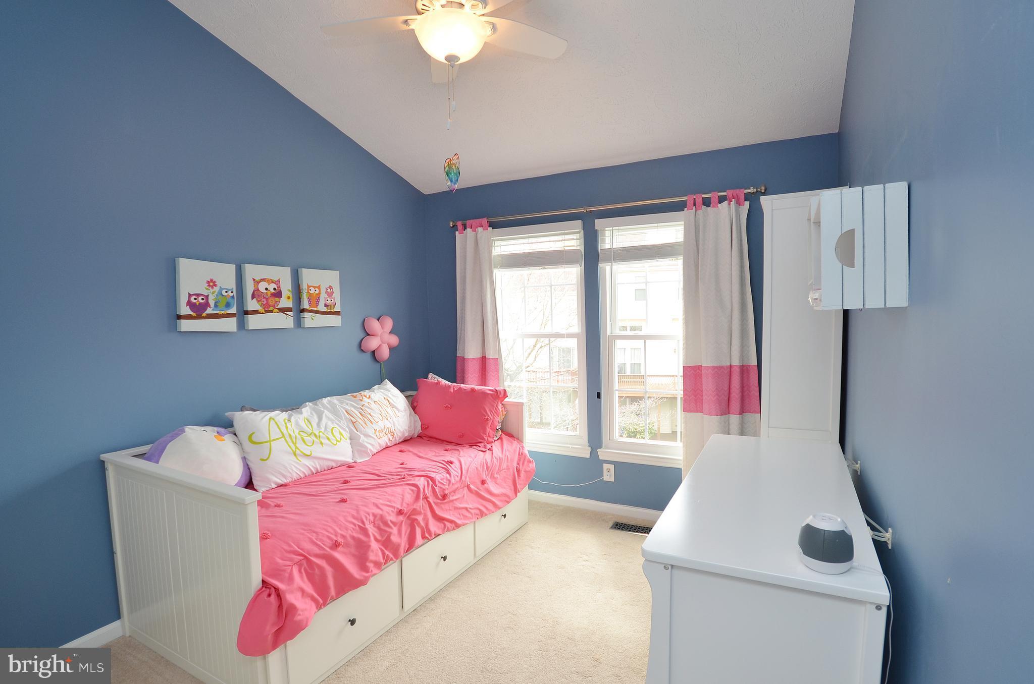 14083 Winding Ridge Lane Centreville, VA 20121 - Photo 18 of 27 Bedroom