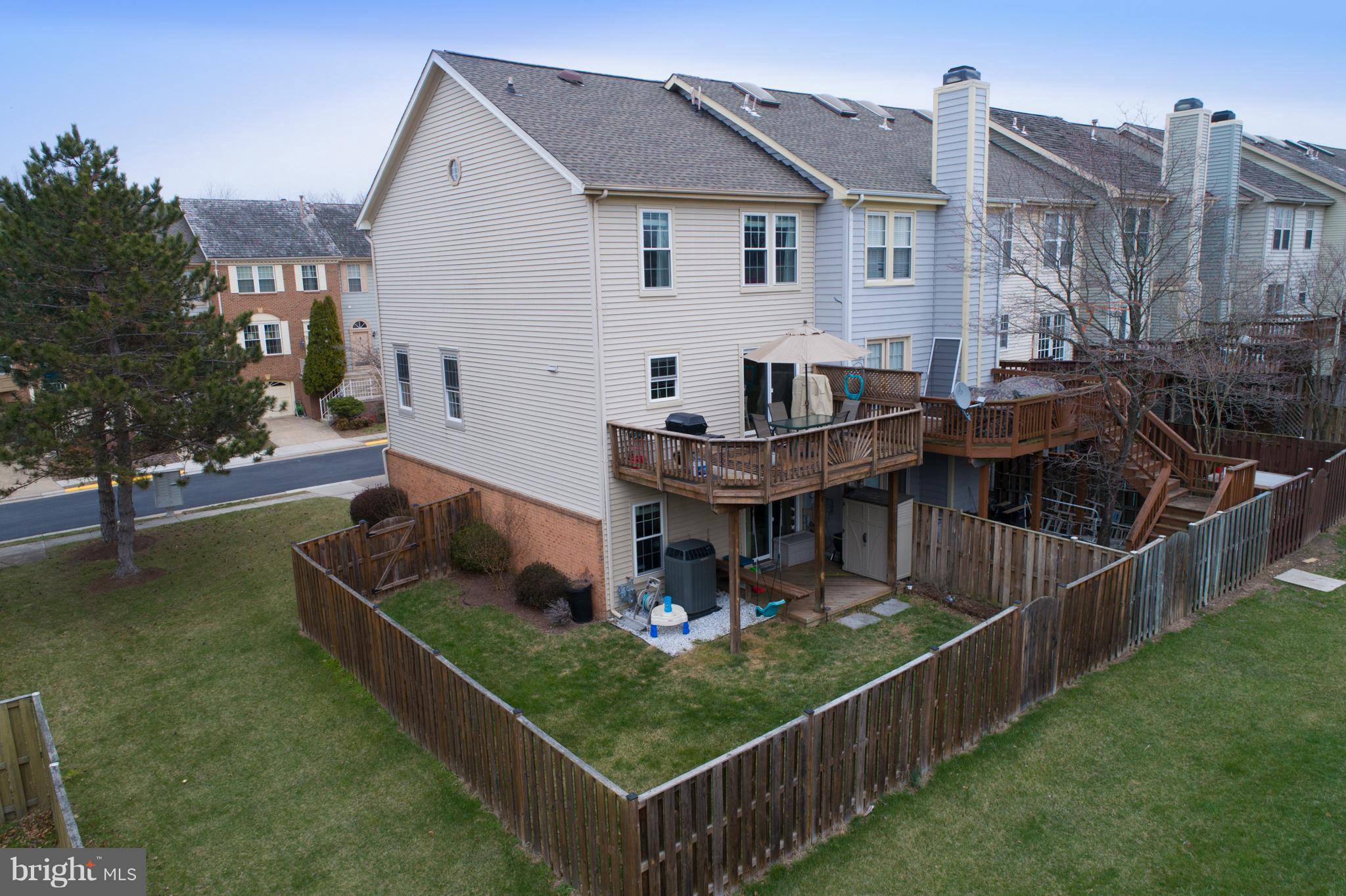 14083 Winding Ridge Lane Centreville, VA 20121 - Photo 23 of 27 Exterior (Rear)