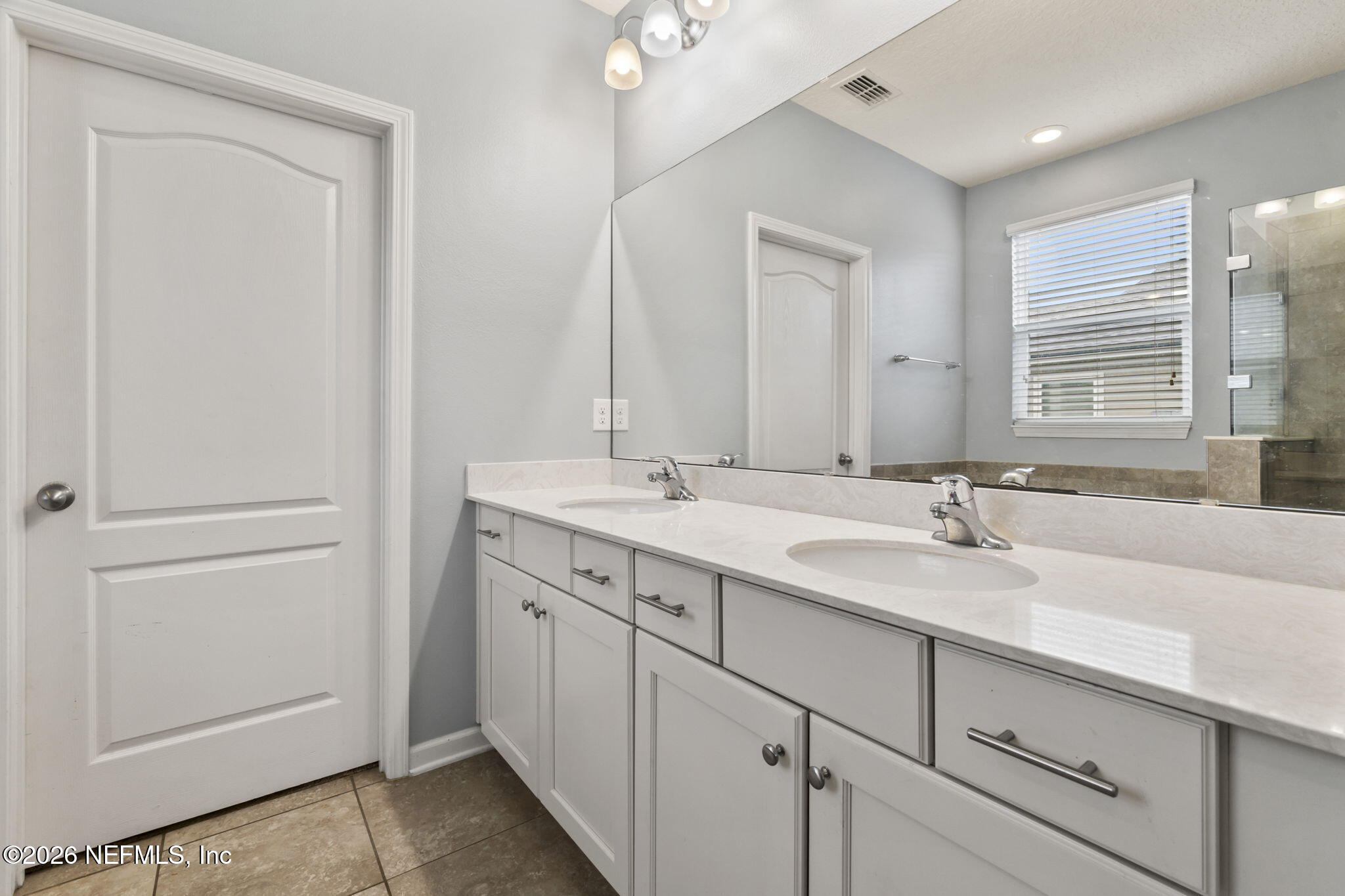 531 Colorado Springs Way St. Augustine, FL 32092 - Photo 24 of 62 Master Bathroom