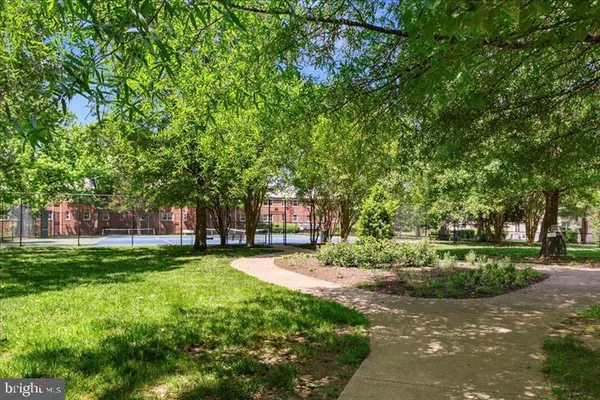 $2,575 | 4501 Arlington Boulevard, Unit 718, Arlington, VA 22203