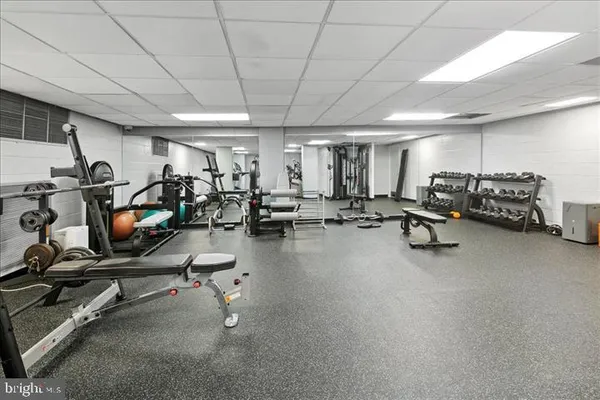 $2,575 | 4501 Arlington Boulevard, Unit 718, Arlington, VA 22203