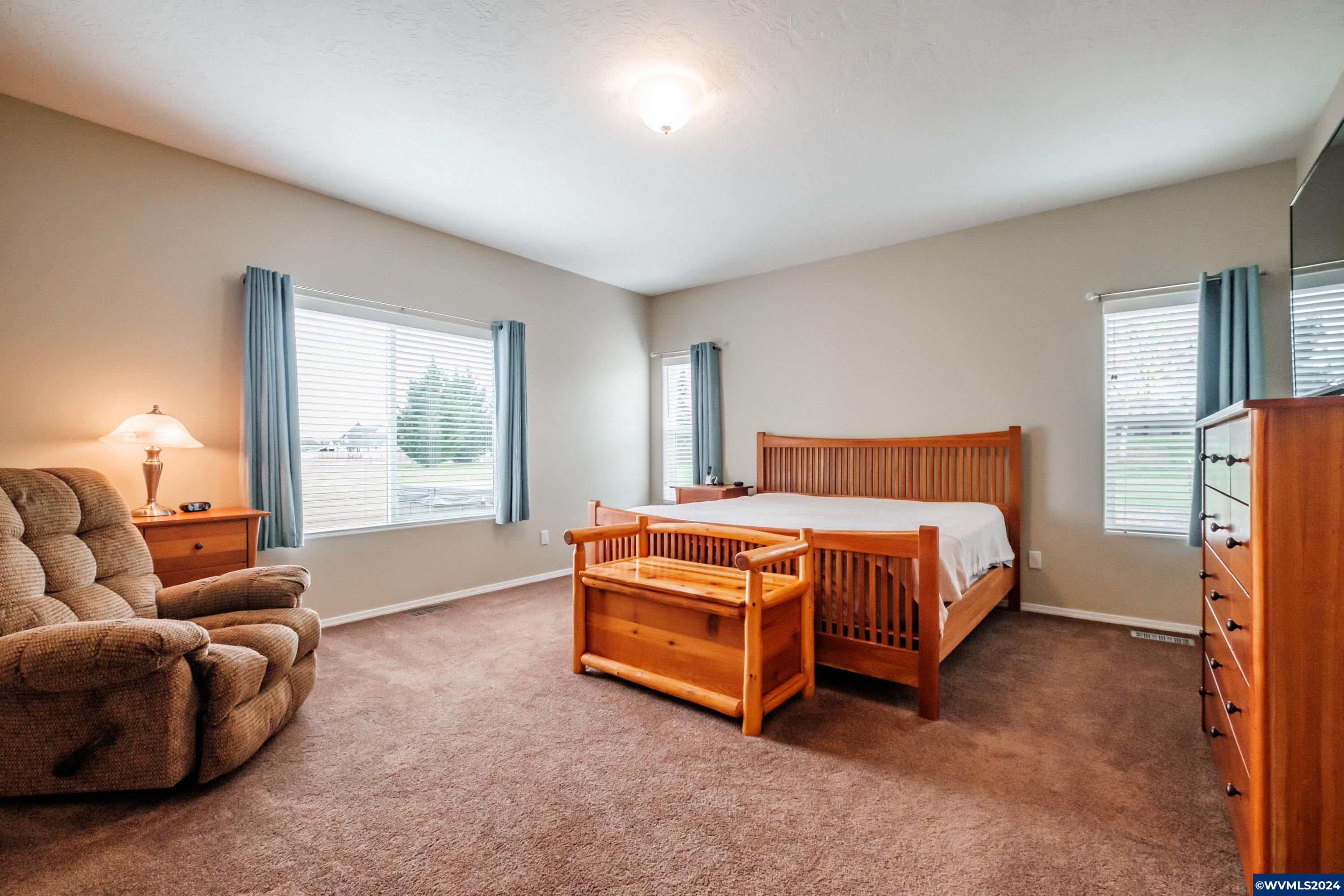 4673 Northeast Wds Road Albany, OR 97321 - Photo 21 of 42