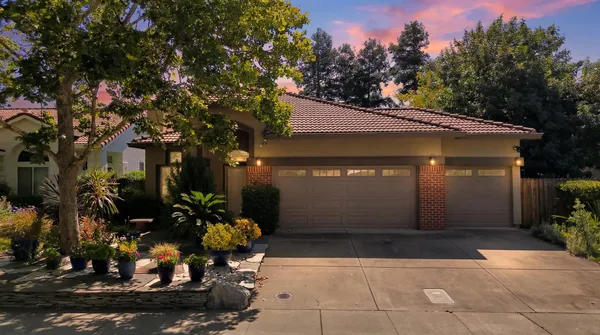 $775,000 | 908 Santiago Street, Davis, CA 95618