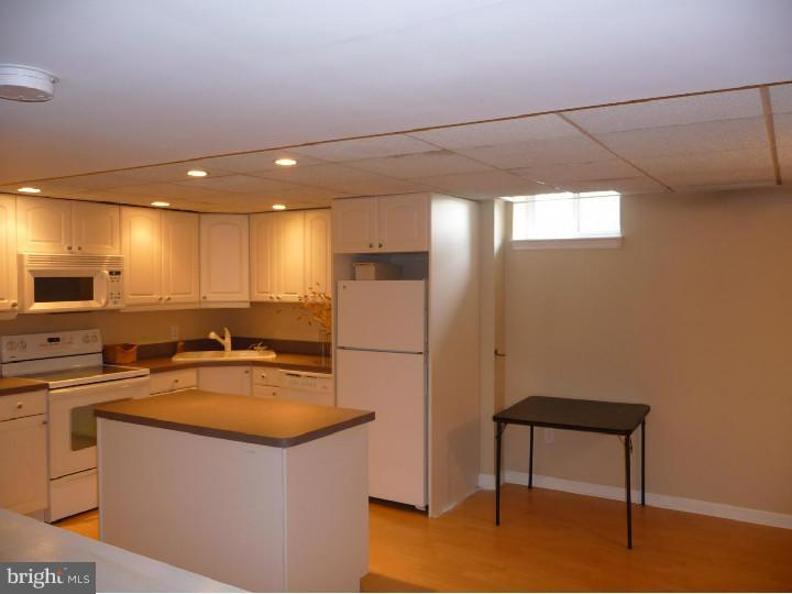 11 Viereck Road Woolwich Township, NJ 08085 - Photo 19 of 24 Kitchen