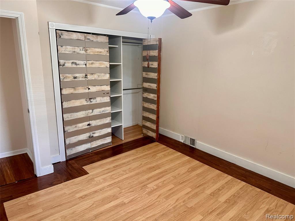 3794 Hazelton Avenue Rochester, MI 48307 - Photo 12 of 23