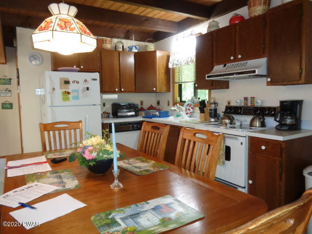 43 Rockway Road Lake Ariel, PA 18436 - Photo 5 of 37