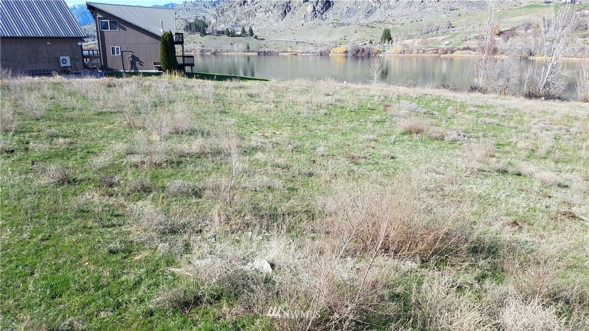 95 Shoemaker Road Manson, WA 98831 - Photo 2 of 7 Gallery Image 2
