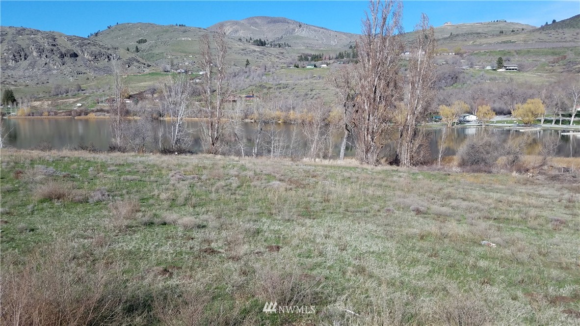 95 Shoemaker Road Manson, WA 98831 - Photo 4 of 7 Gallery Image 4